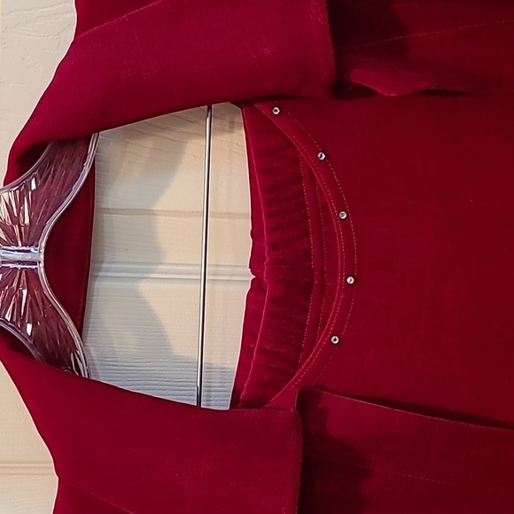 KOKOMO 3 Piece Pantsuit - Picture 2 of 15